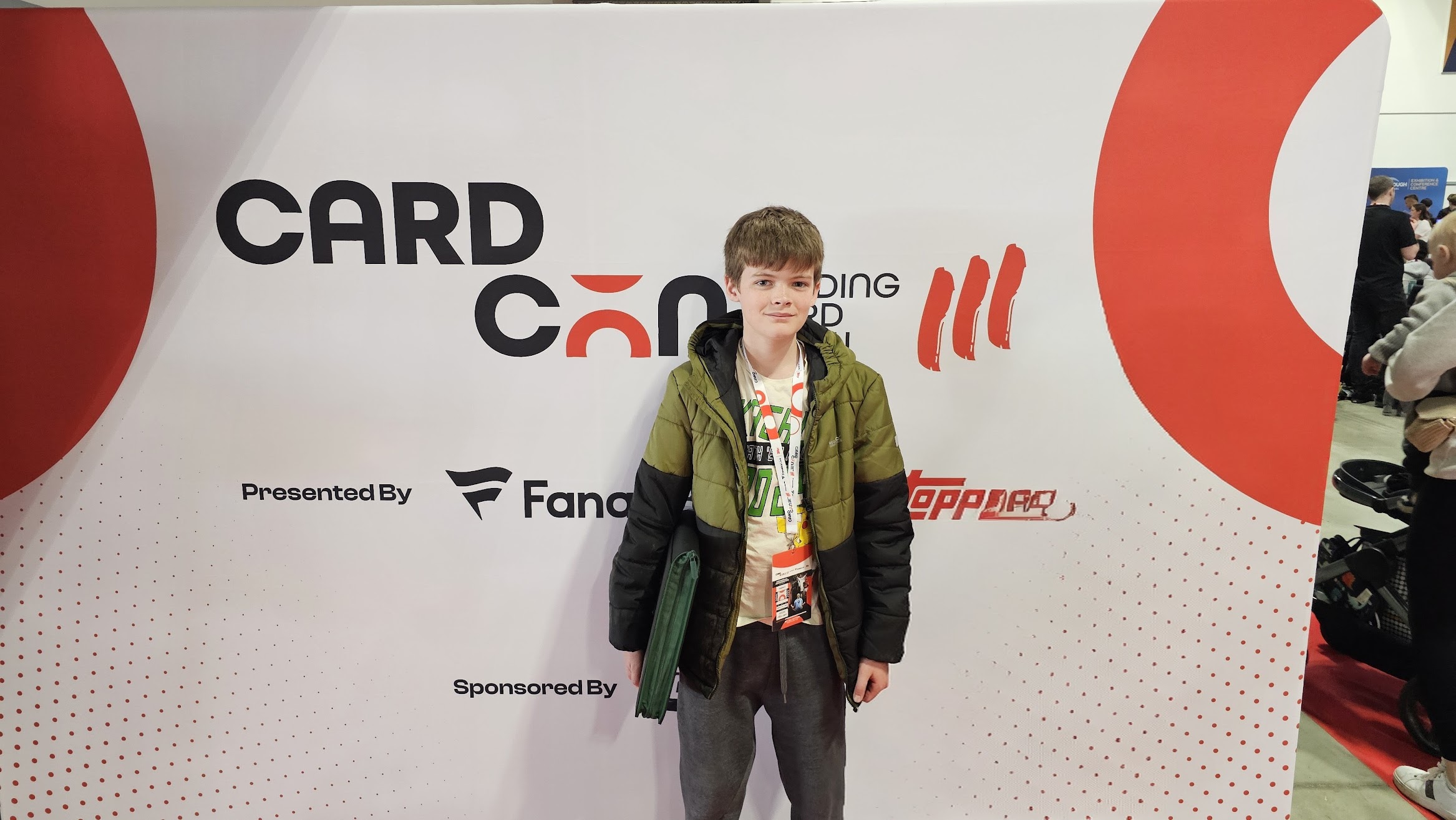 Harry at a trading card convention